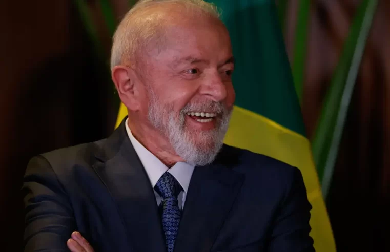 Lula diz que vai sancionar projeto que libera cassinos e jogos de azar