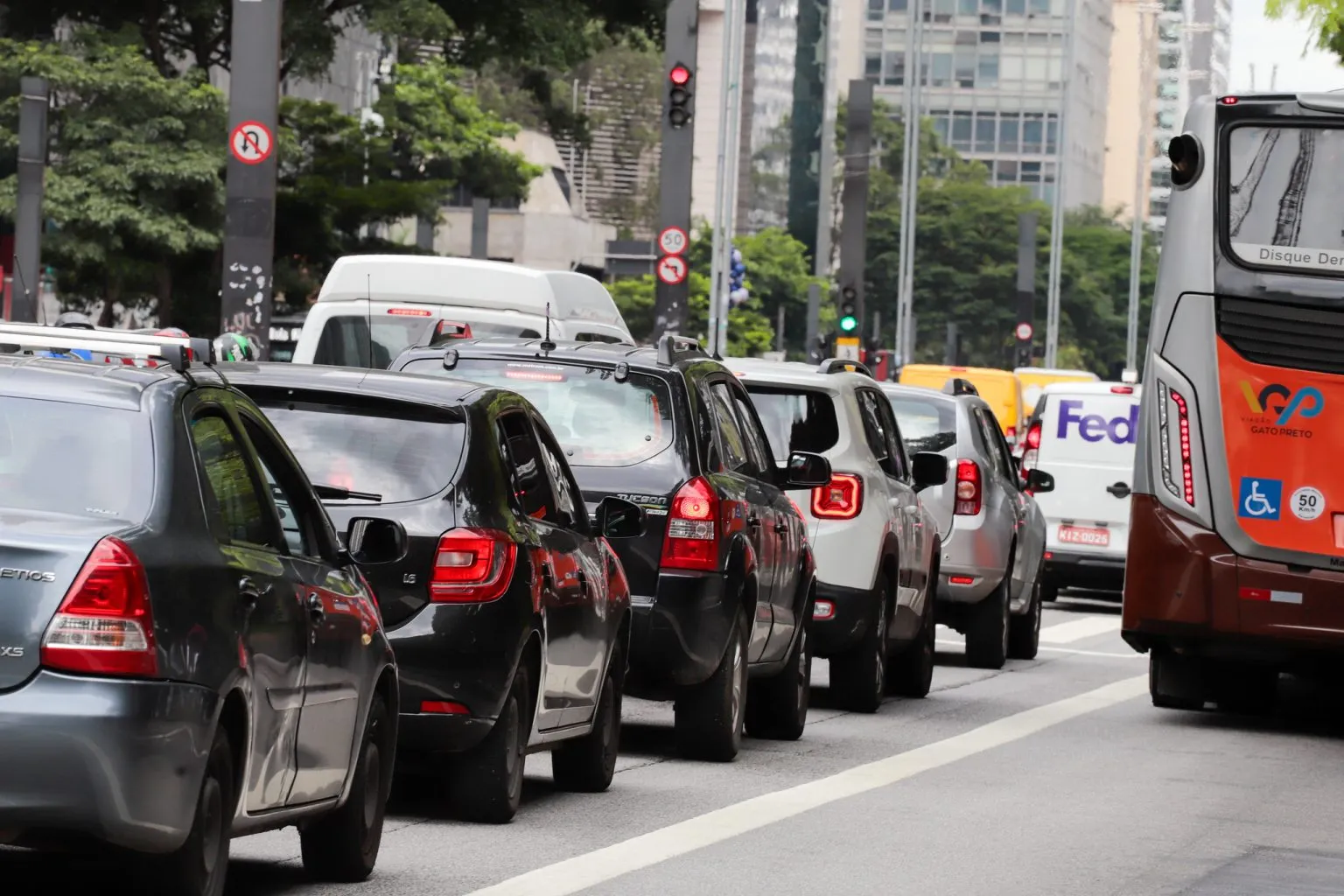 Licenciamento 2024 chega às placas 7 e 8 em outubro