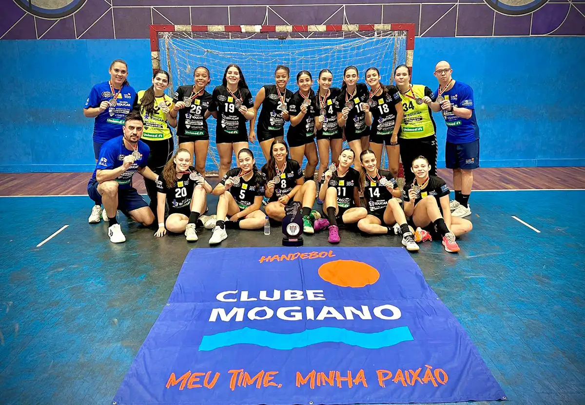 No handebol cadete feminino, Recanto é vice-campeão paulista