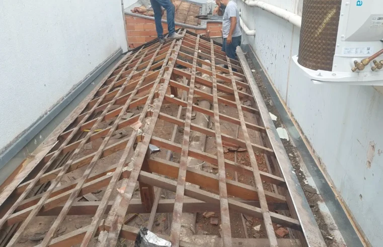 Santa Casa promove reparos em telhados afetados pela chuva