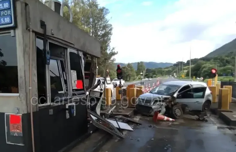Condutor embriagado colide com cabine de pedágio em Águas da Prata