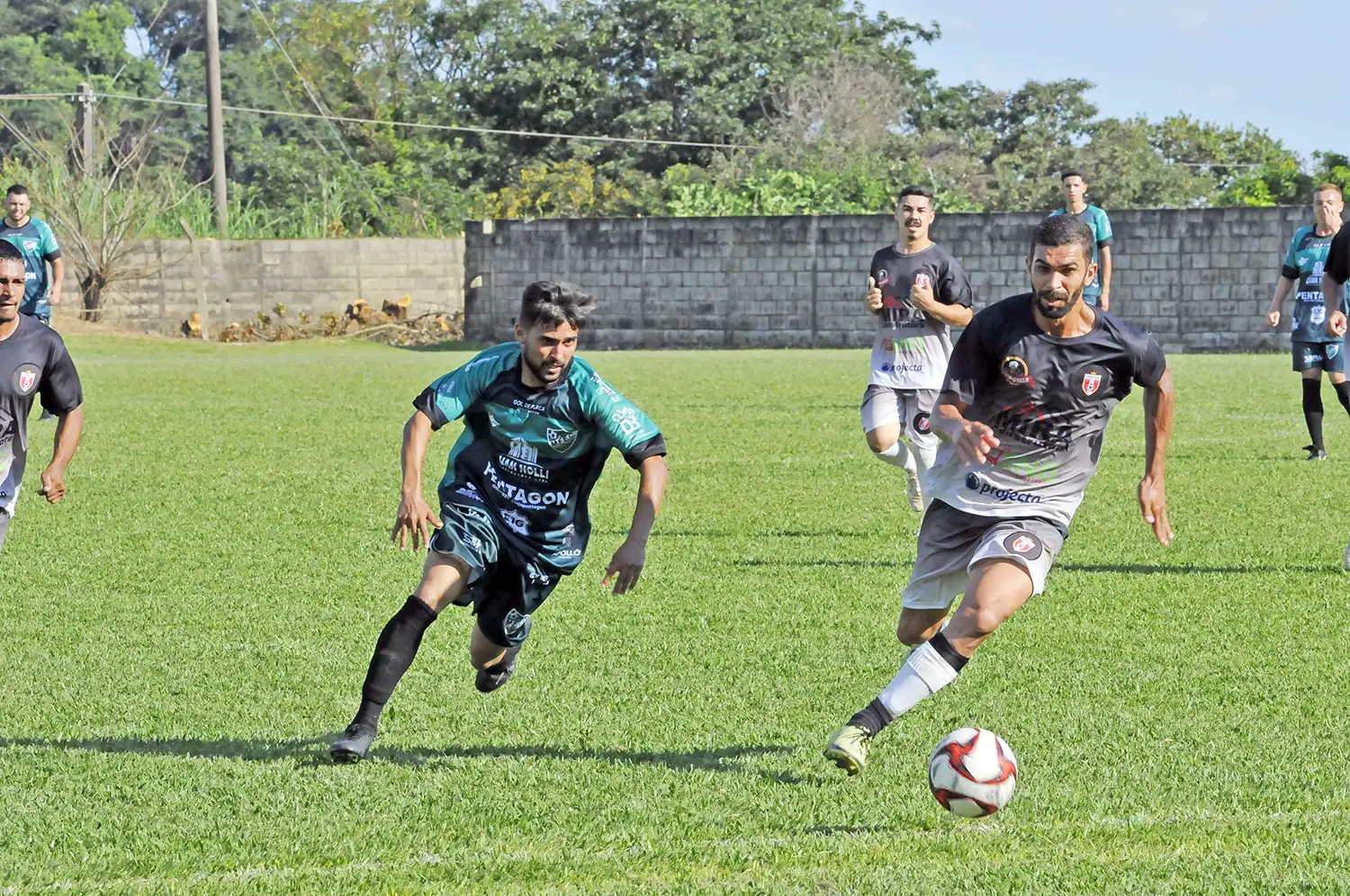 Martim Francisco lidera após 1ª rodada da Copa Rural de Mogi Mirim