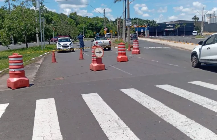 Saae realiza reparo emergencial em adutora na Avenida Adib Chaib