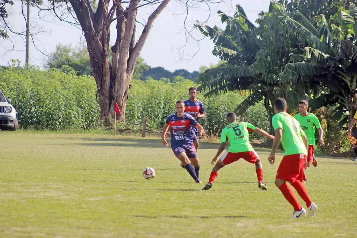 Martim Francisco mantém liderança isolada da Copa Rural após nova goleada