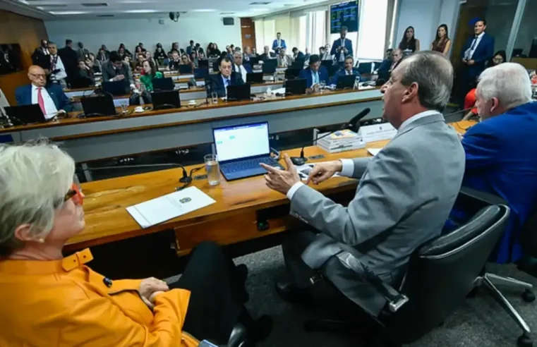 PEC do fim da reeleição para chefes do Executivo avança no Senado
