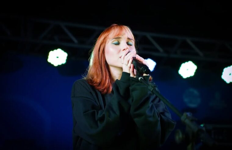Giulia Blue apresenta show inédito em Campinas
