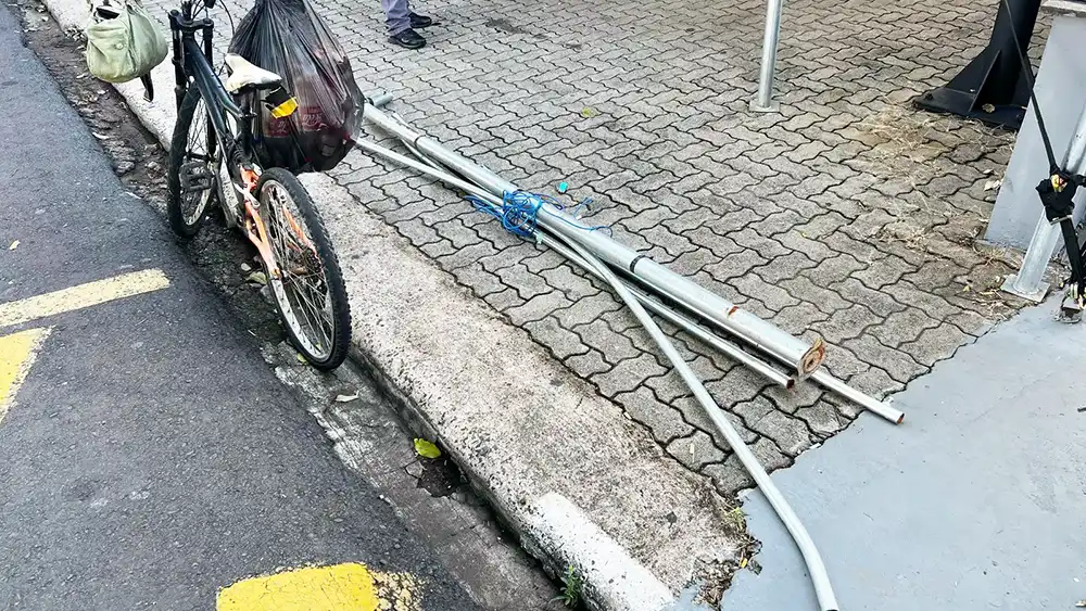 Homem é preso por furtar barras de ferro de comércio em Mogi Mirim