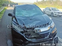 Colisão entre carro e bicicletas causa congestionamento e deixa uma vítima grave na SP-340, em Campinas