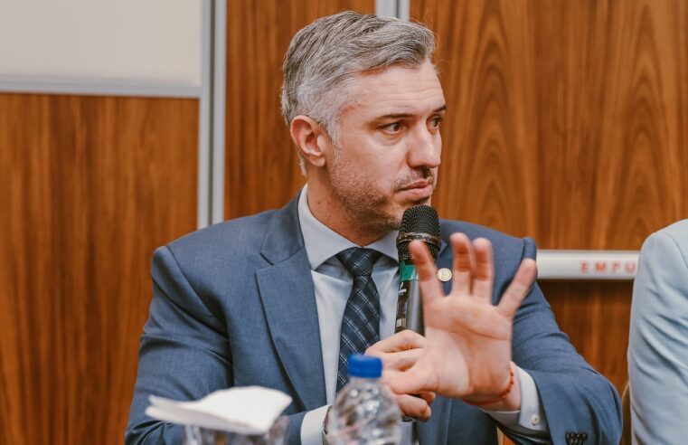 Vinicius Marchese integra comitiva brasileira em missão oficial à China
