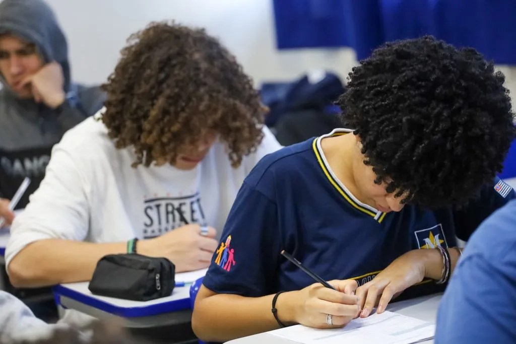 TJ-SP autoriza retomada do programa de escolas cívico-militares