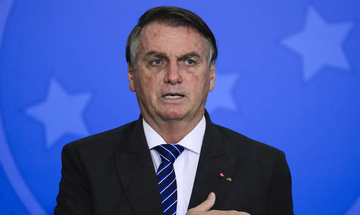 STF condena Bolsonaro a 27 anos e 3 meses de prisão