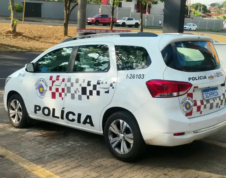Homem é preso em flagrante após furtar carteira e fazer compras em shopping de Mogi Guaçu