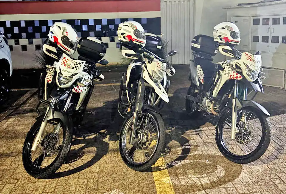 Motociclista é preso após desacatar policiais durante operação em Itapira