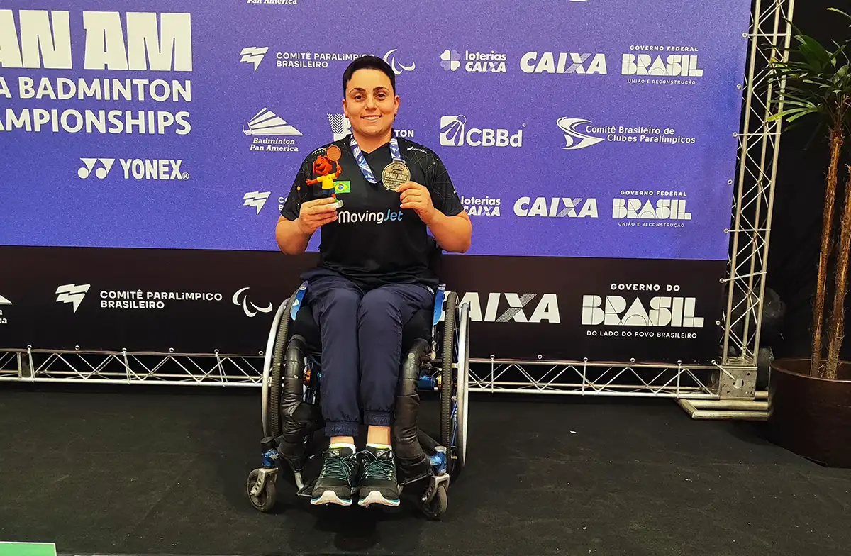 Elis colhe primeiros resultados no badminton e sonha com paralimpíada