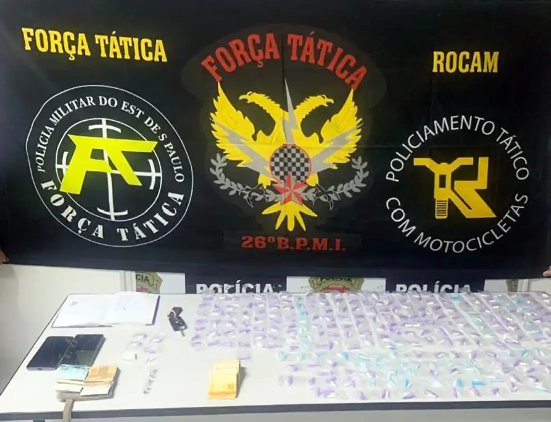 Casal é preso por tráfico de drogas com mais de 500 microtubos de cocaína em Mogi Guaçu