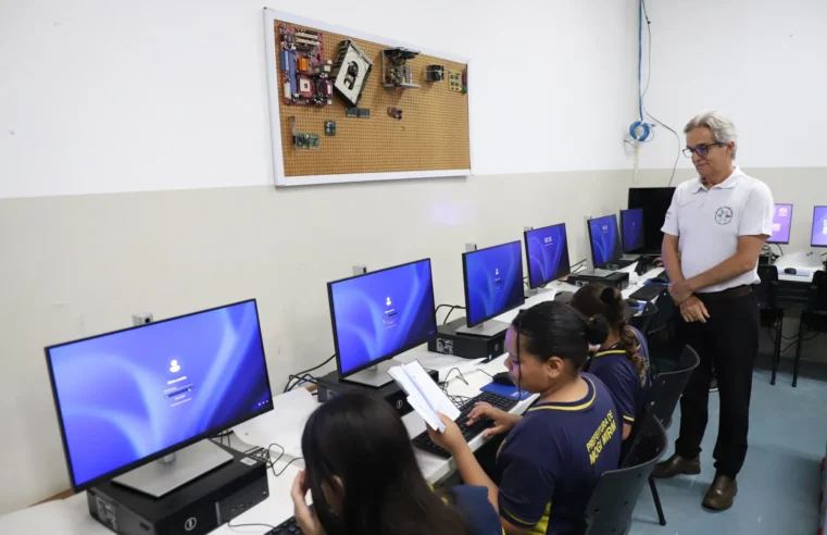 Mogi Mirim entrega mais um laboratório escolar e inaugura wi-fi gratuito no Maria Beatriz
