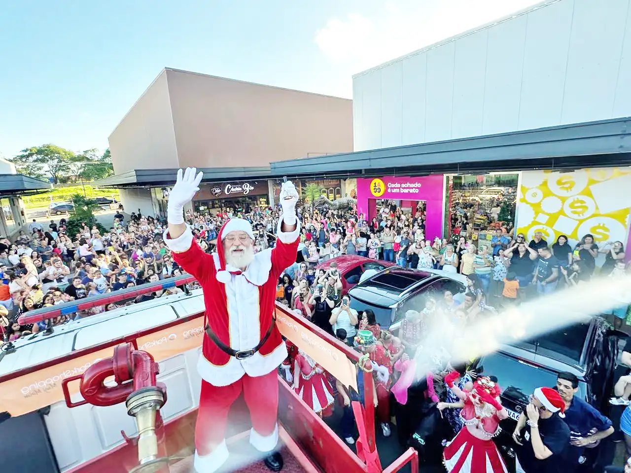 ParkShopping Mogi Mirim tem chegada do Papai Noel neste sábado