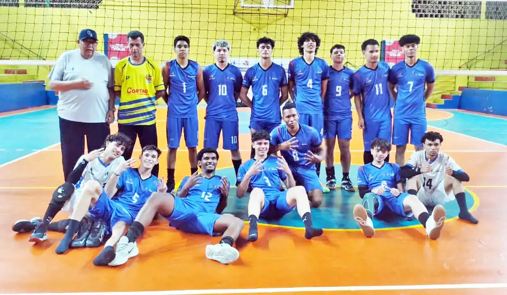 Vôlei sub-18 de Mogi Mirim vence jogo dramático e avança à final da APV