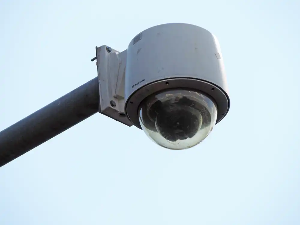 Nova lei sobre contribuições a associações de bairro regula instalação de câmeras em Mogi