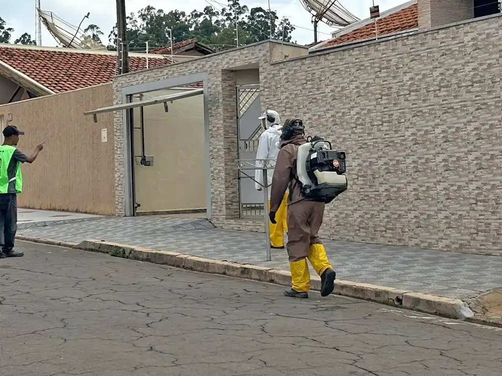 Aumento repentino de casos de dengue leva nebulização ao Parque do Estado 2