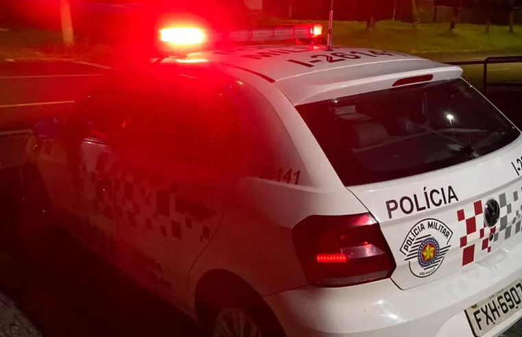 Homem é preso após ameaçar avó e resistir à prisão, em Mogi Guaçu