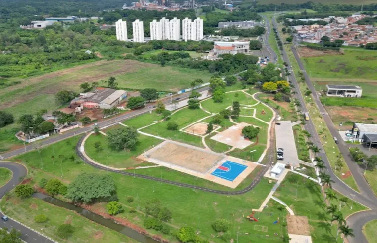 Obras da Praça do TG, em Mogi Guaçu, entram na reta final