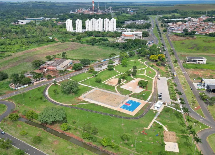 Obras da Praça do TG, em Mogi Guaçu, entram na reta final