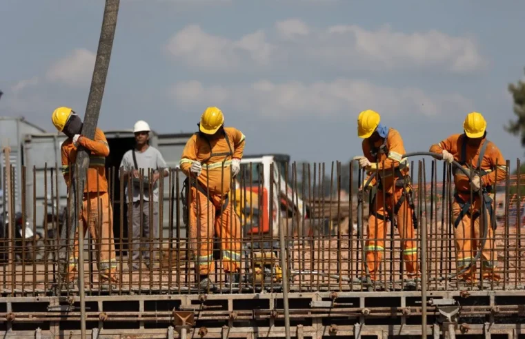 Número de trabalhadores desocupados cai 30% em dois anos no estado