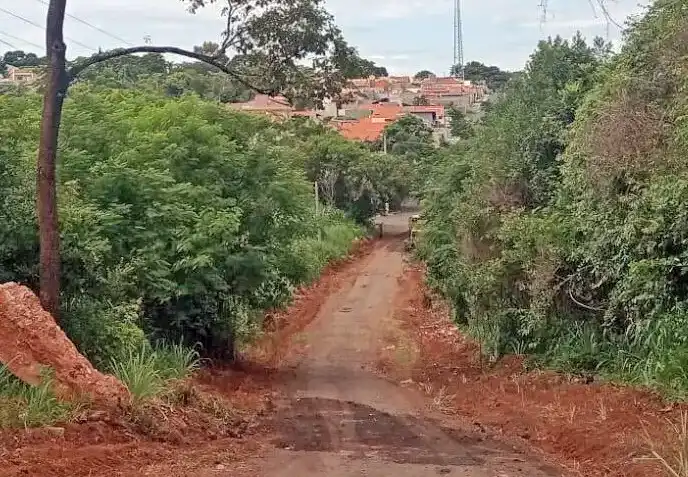 Ligação do Jardim Patrícia à Rodovia Nagib Chaib recebe manutenção