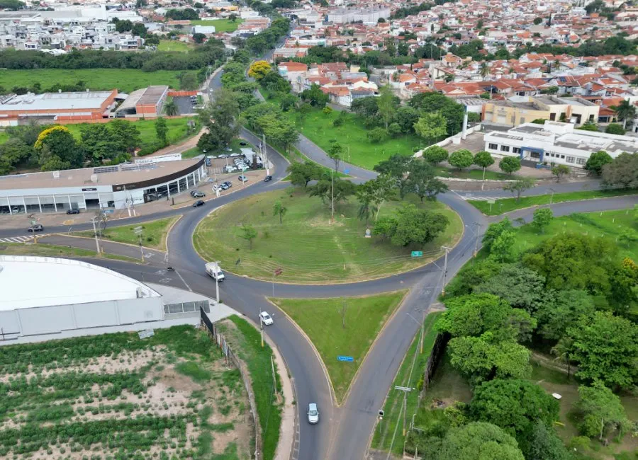 Faixa da Avenida Nico Lanzi, em Mogi Guaçu, será interditada para obras de drenagem