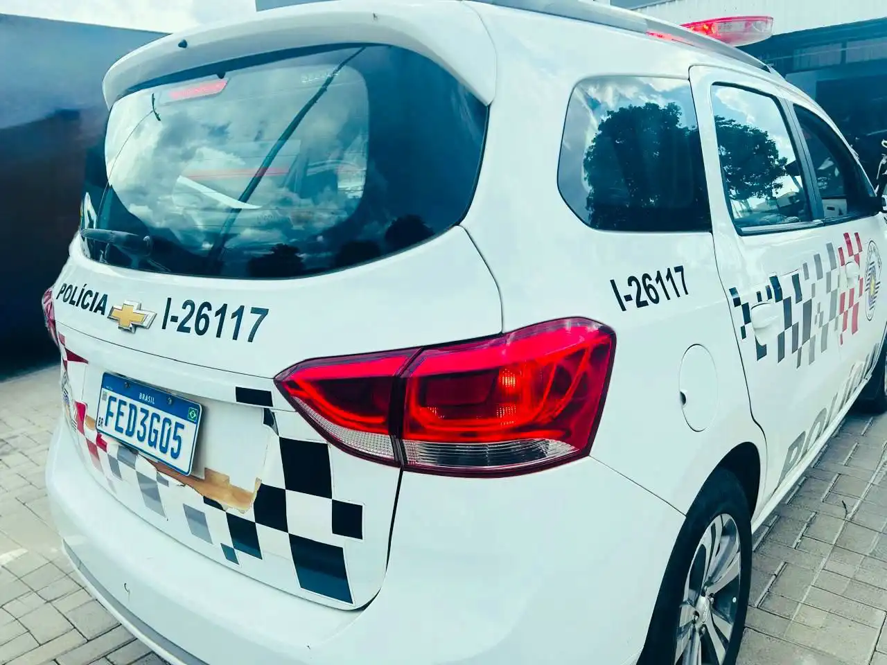 Homem é preso após invadir casa, agredir idosa de 85 anos e resistir à prisão em Mogi Guaçu