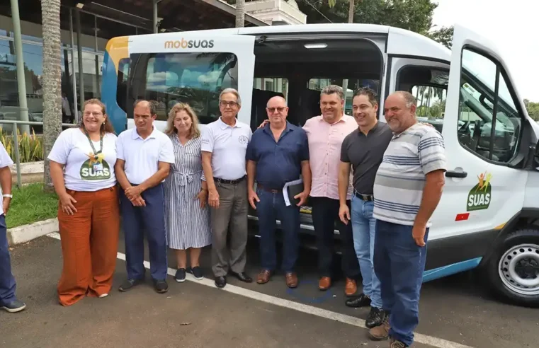 Apae de Mogi Mirim recebe novo veículo por meio de emenda parlamentar