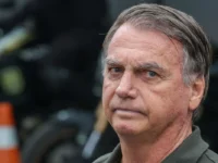 Moraes concede prisão domiciliar para Bolsonaro por 90 dias
