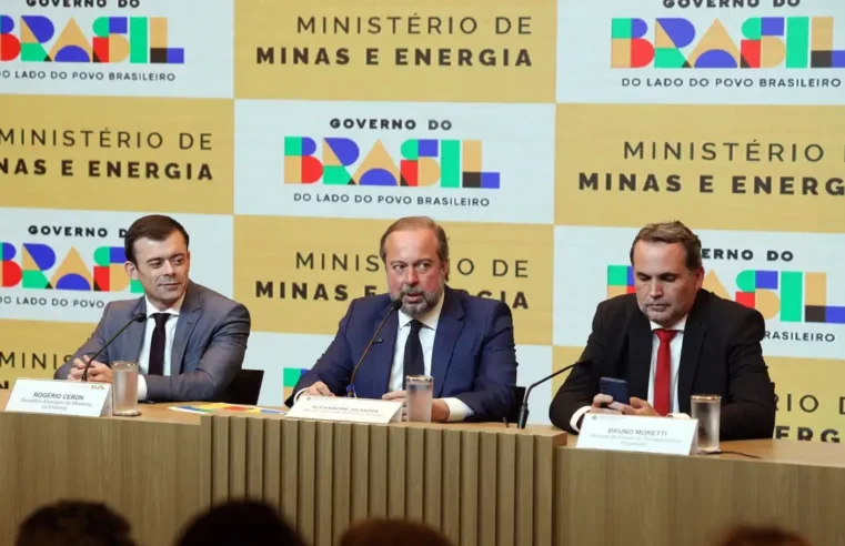 Governo cria subsídio de até R$ 0,89 para segurar preço da gasolina