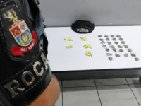 PM apreende drogas com adolescente em praça no Jardim Itacolomi, em Mogi Guaçu