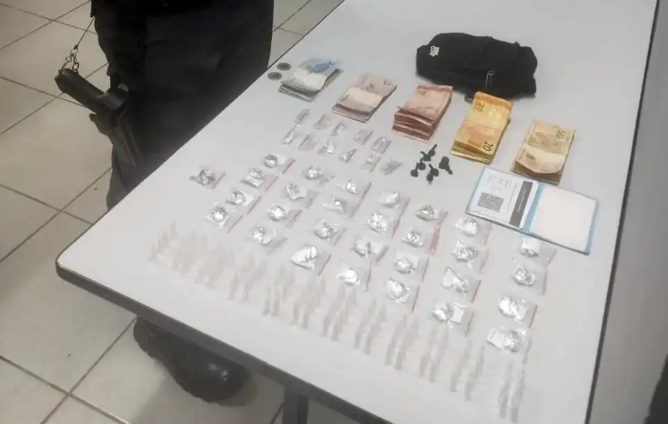 Polícia Militar prende criminoso por tráfico de drogas em Mogi Mirim