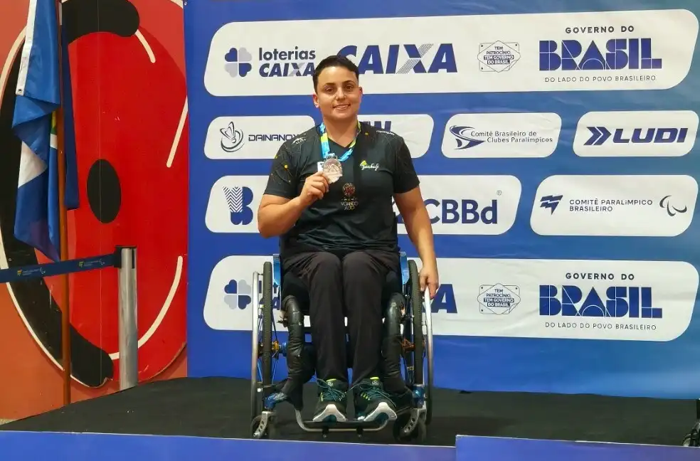 Mogimiriana Elis Regina conquista o 2º lugar na etapa Nacional de Parabadminton