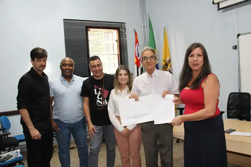 Paulo Silva apresenta projeto que institui a Lei de Incentivo à Cultura em Mogi Mirim