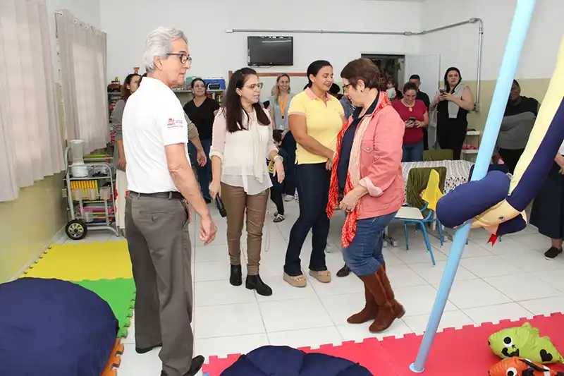 Emeb Dona Sinhazinha inaugura sala multifuncional voltada para a inclusão