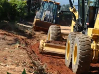 Mogi Mirim inicia manutenção em ruas de loteamentos de chácaras