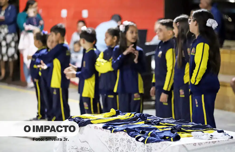 Pelo 4º ano seguido, Mogi Mirim distribui uniformes aos alunos da rede municipal