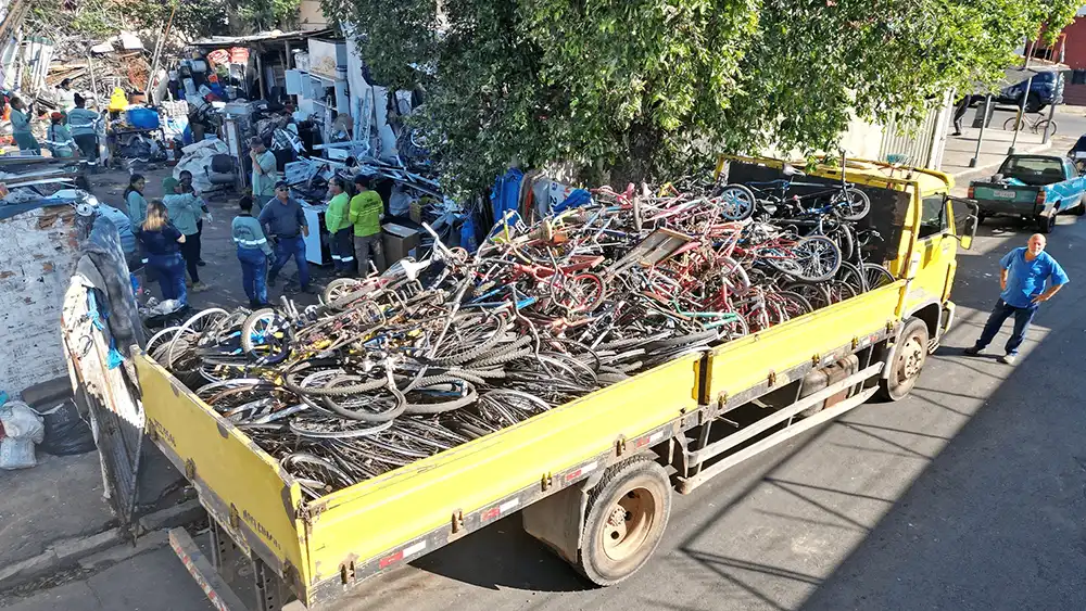 Choque de Ordem: imóveis na Vila Paraíso são vistoriados e bar é interditado em Mogi Guaçu