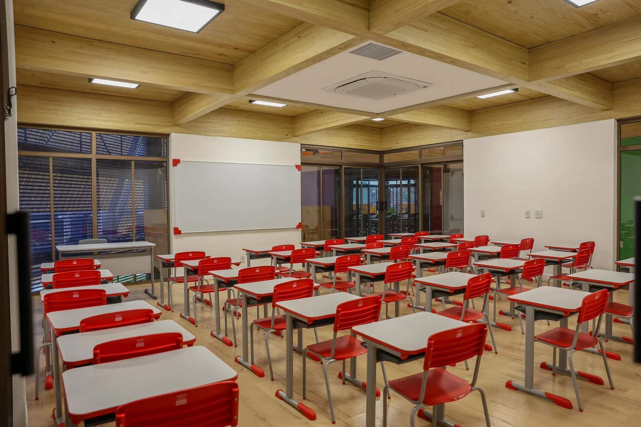 Férias começam nesta terça para 3 milhões de estudantes da rede estadual de São Paulo