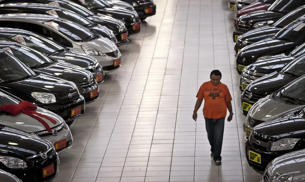 Produção de veículos sobe 8,8% no primeiro semestre, diz Anfavea