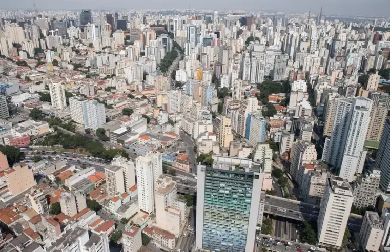 Crescimento populacional caiu para 0,37% em 2026, estima IBGE