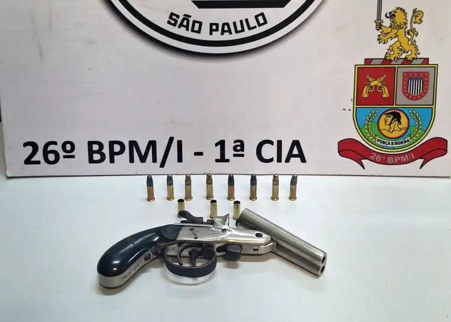 Polícia Militar apreende arma de fogo e prende homem em Mogi Guaçu