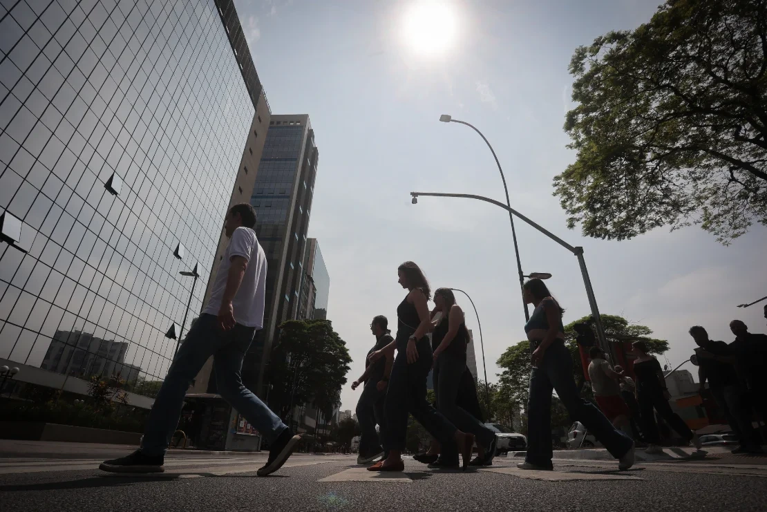 Defesa Civil prevê primavera marcada por calor intenso e temporais frequentes em São Paulo