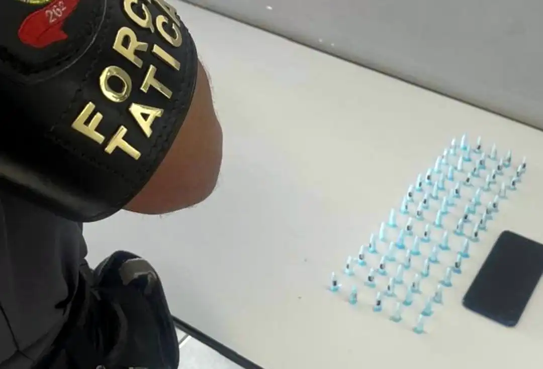 Adolescente é apreendido com 70 microtubos de cocaína em Mogi Guaçu