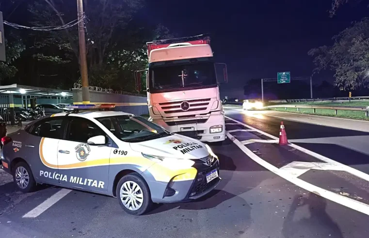 Dois homens são presos com semirreboque irregular na SP-340, em Mogi Mirim